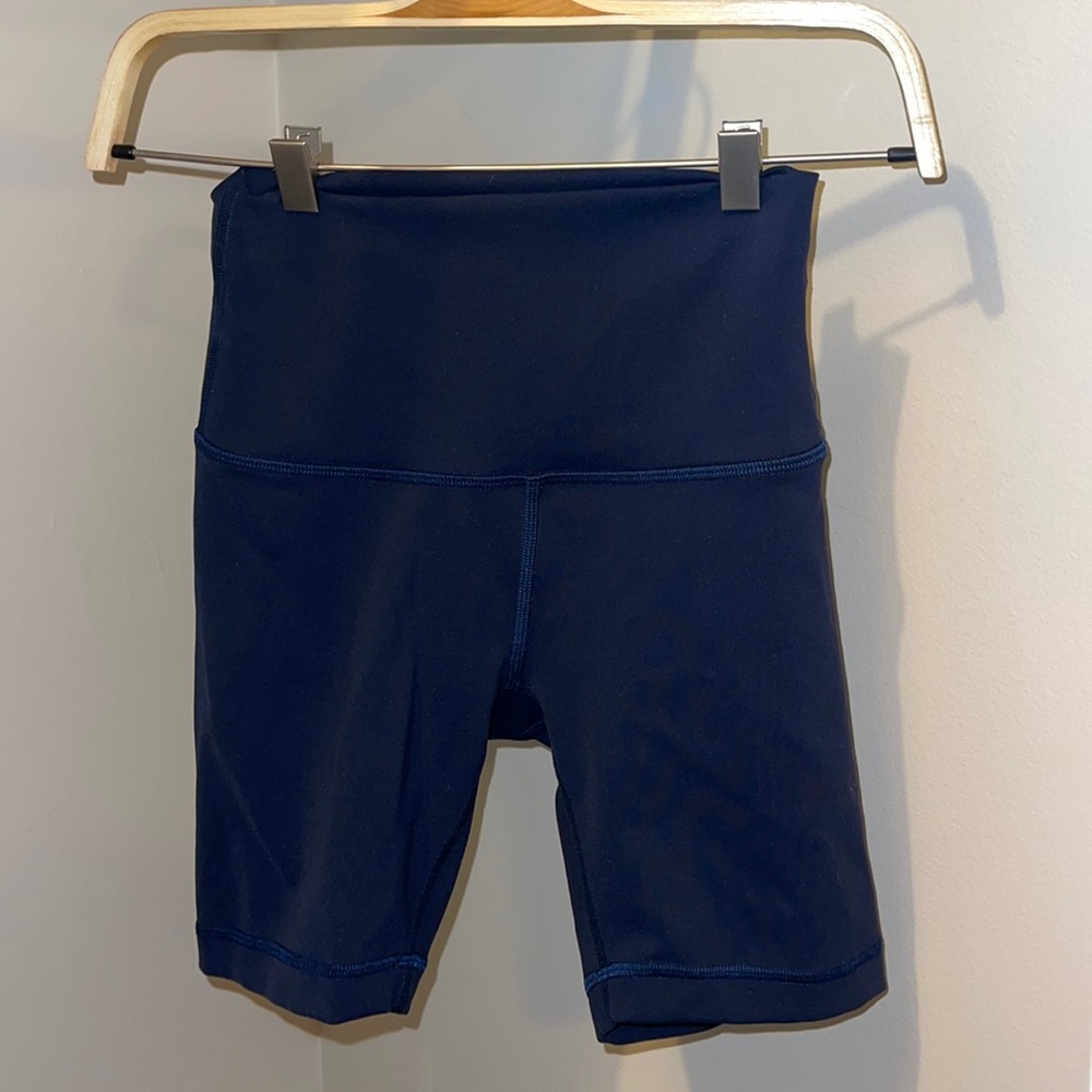 lululemon wunder train shorts 6”